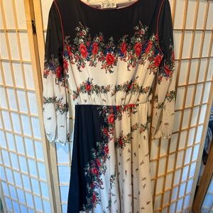 Vintage 70s Floral Quarter Sleeve Dress